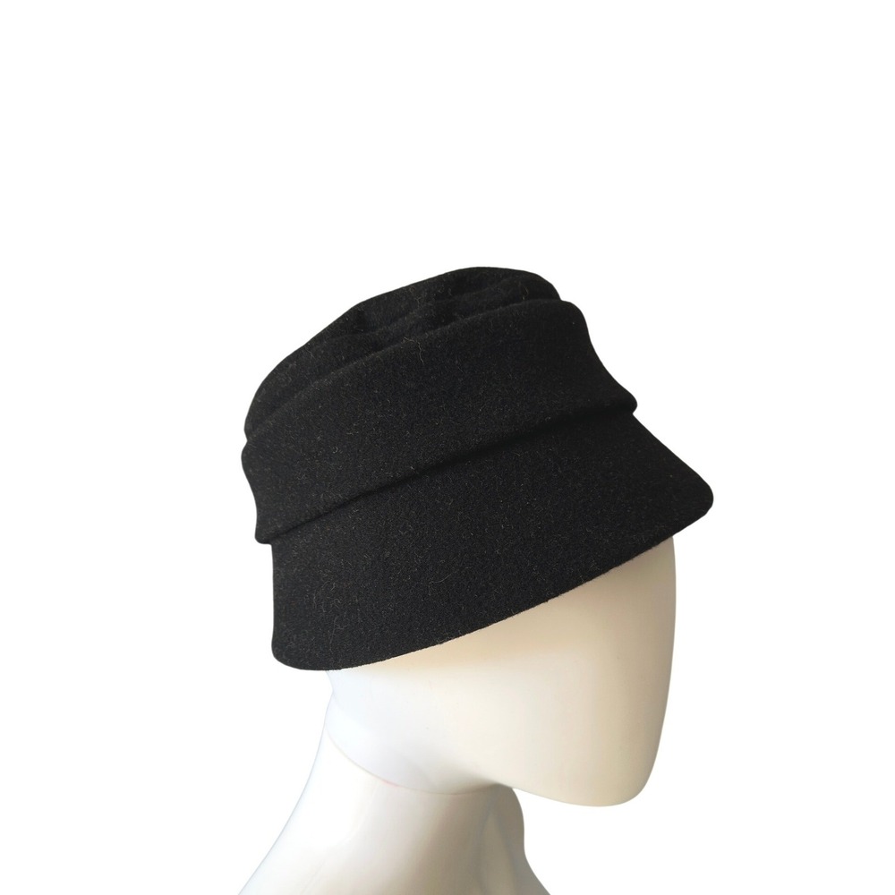 Vintage 60s Black Wool Felt Cloche Hat Tiered Winter Flapper Bucket Hat Women